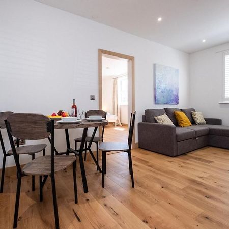 Three Tuns Apartments - Hazel - Aldeburgh Coastal Cottages Pettistree 外观 照片