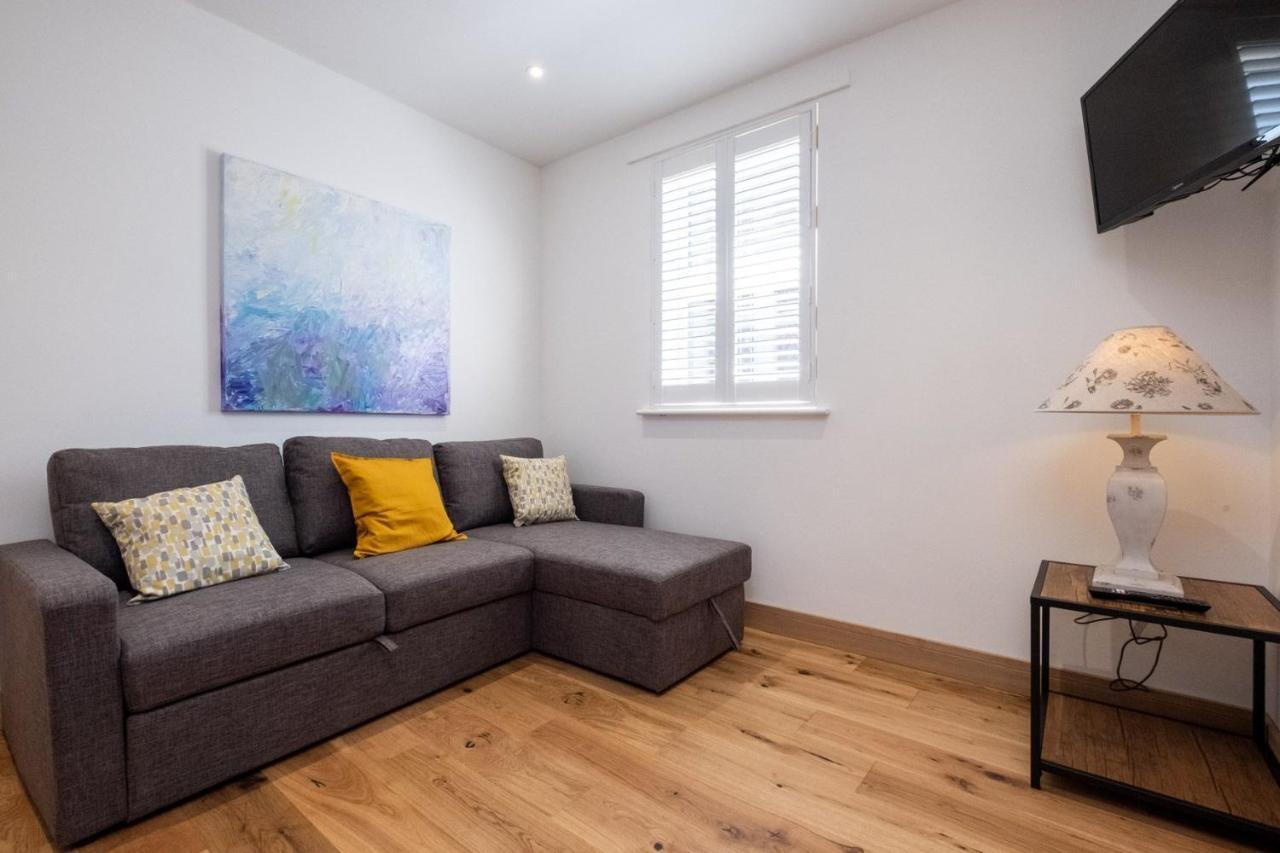 Three Tuns Apartments - Hazel - Aldeburgh Coastal Cottages Pettistree 外观 照片